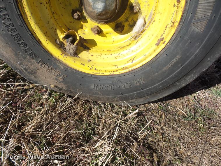 image for item L4585 Sunflower 6432-36 land finisher