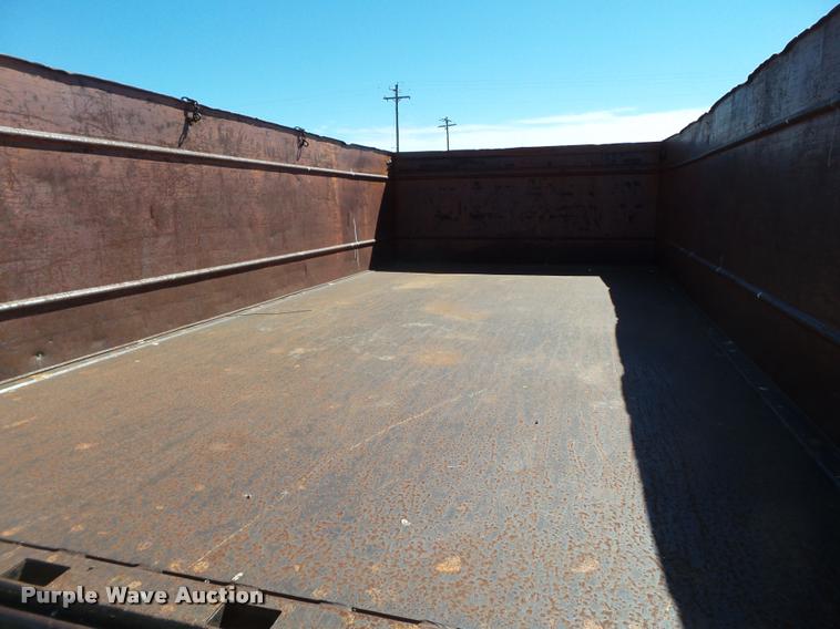 image for item L6625 1970 Ford 600 grain truck