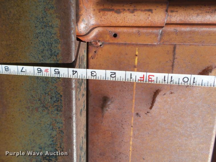 image for item L6625 1970 Ford 600 grain truck