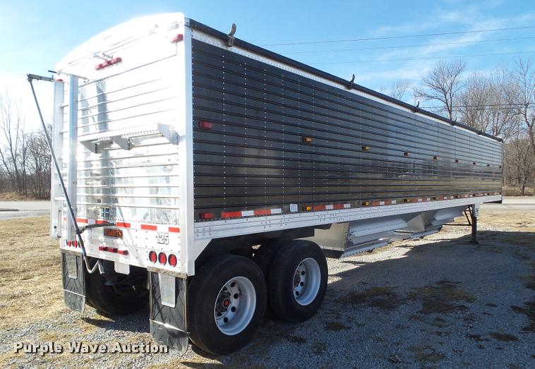 image for item CB9789 2008 Timpte double hopper grain trailer