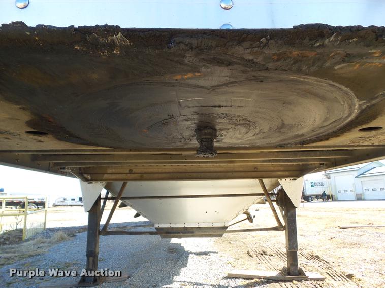 image for item CB9789 2008 Timpte double hopper grain trailer