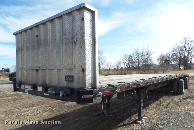 image for item CB9790 2000 Great Dane GPMWSAR248 flatbed trailer