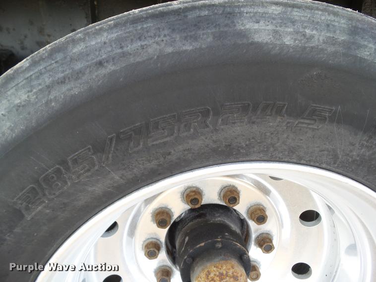 image for item CB9790 2000 Great Dane GPMWSAR248 flatbed trailer