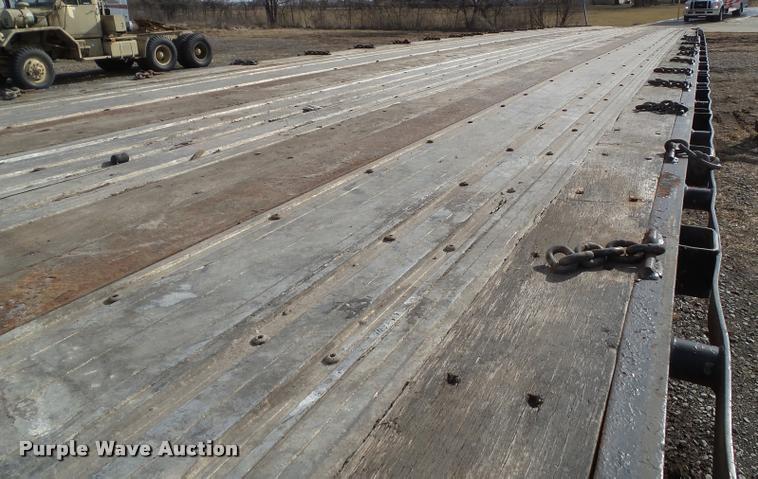 image for item CB9790 2000 Great Dane GPMWSAR248 flatbed trailer