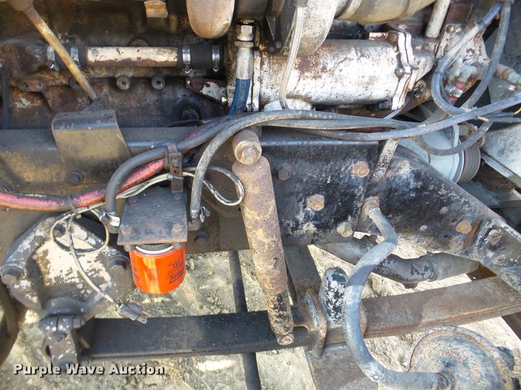 image for item DA7318 1981 Kenworth W900A semi truck