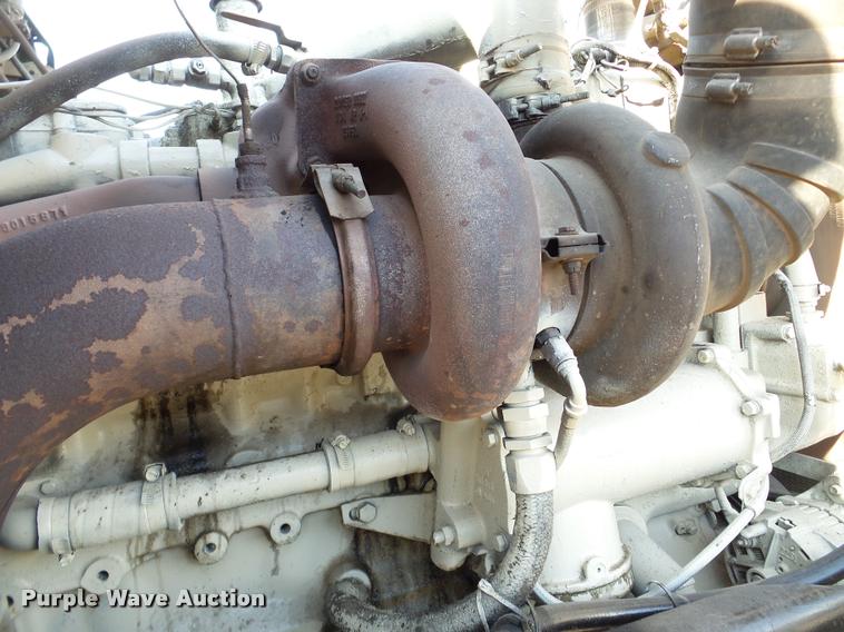 image for item DA7319 1978 Peterbilt 359M19 semi truck