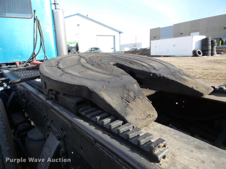 image for item DA7319 1978 Peterbilt 359M19 semi truck