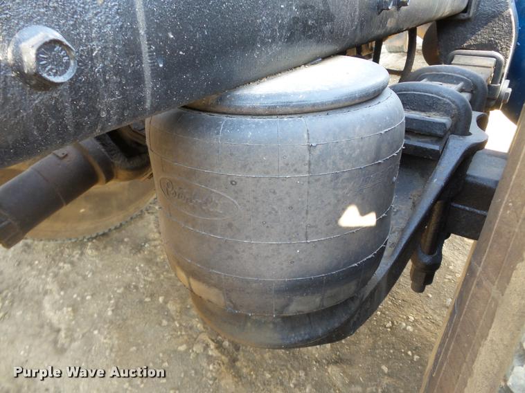 image for item DA7319 1978 Peterbilt 359M19 semi truck