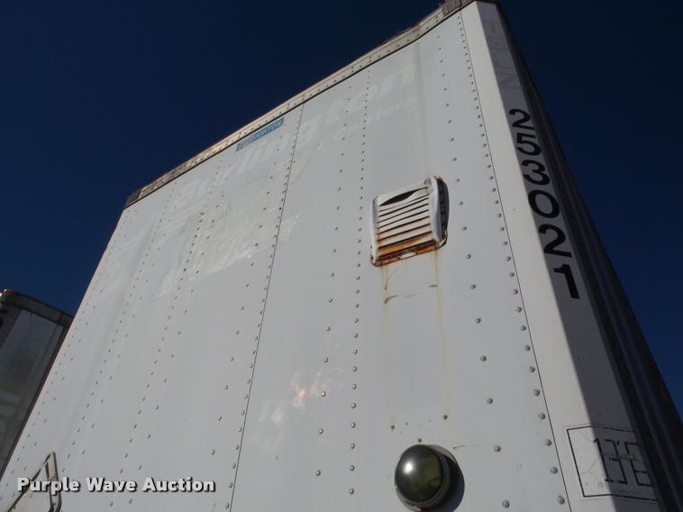 image for item DA7356 1994 Stoughton dry van trailer