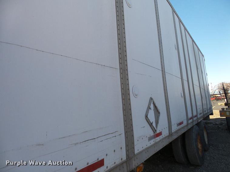 image for item DA7356 1994 Stoughton dry van trailer