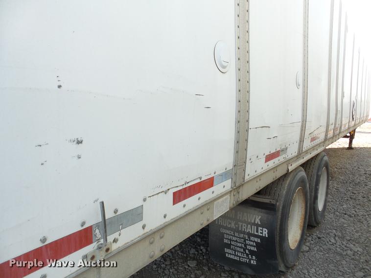 image for item DA7356 1994 Stoughton dry van trailer