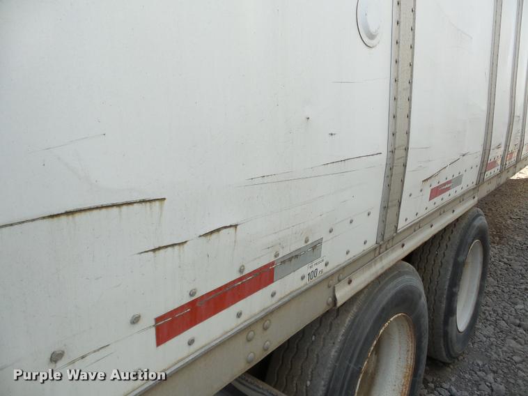 image for item DA7356 1994 Stoughton dry van trailer