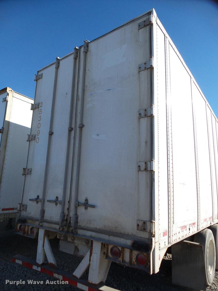 image for item DA7357 1995 Monon dry van trailer