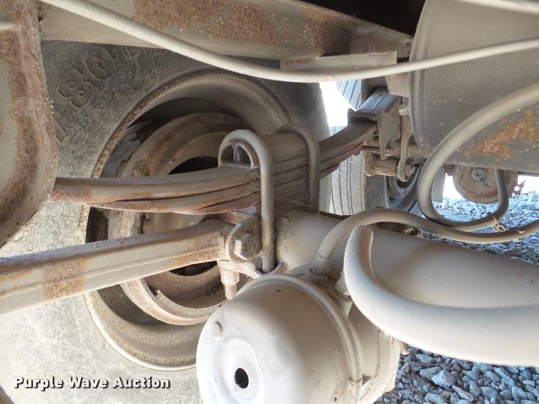 image for item DA7357 1995 Monon dry van trailer