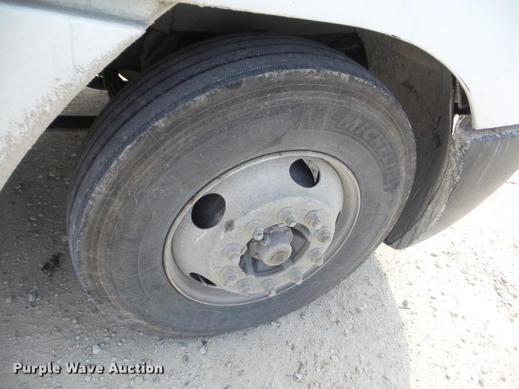 image for item DA7673 2003 Freightliner Century ST120 semi truck