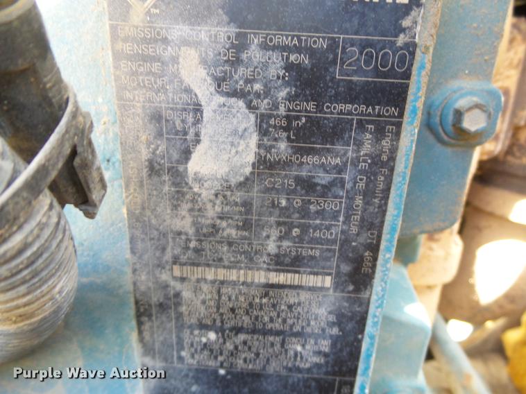 image for item DB1888 2001 International 4700 propane fuel truck