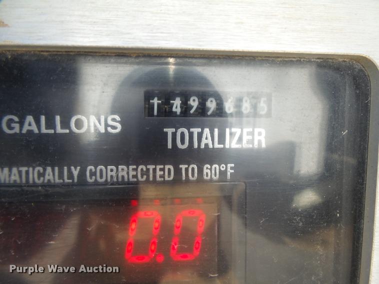 image for item DB1888 2001 International 4700 propane fuel truck