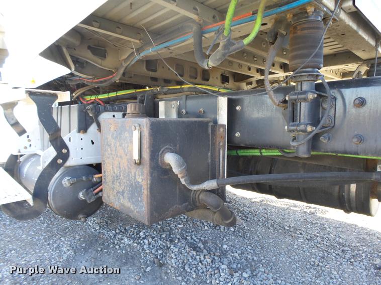 image for item DB1889 2012 International ProStar Plus semi truck