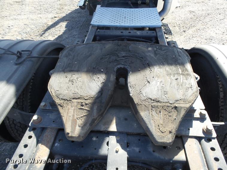 image for item DB1889 2012 International ProStar Plus semi truck