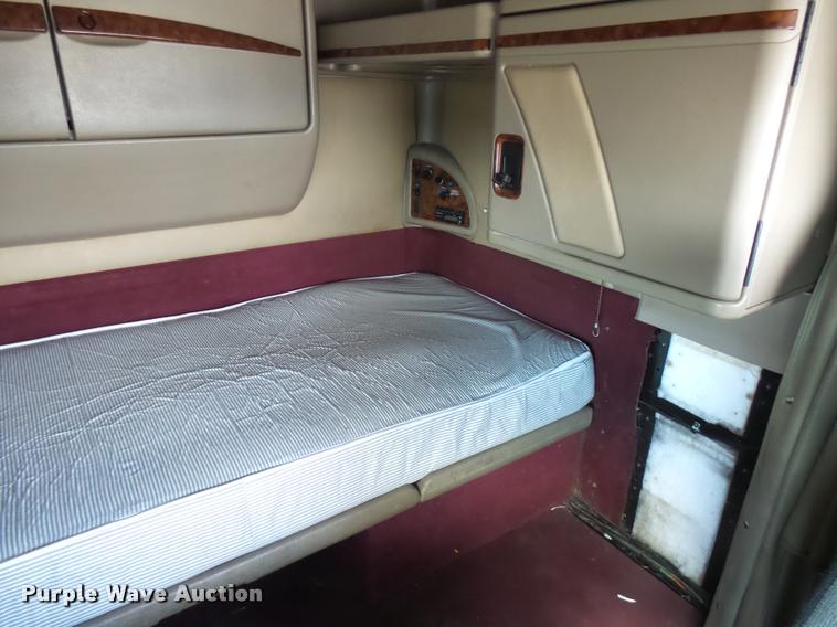 image for item DB2357 2007 International 9400i semi truck