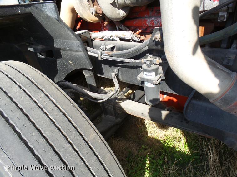 image for item DB2357 2007 International 9400i semi truck