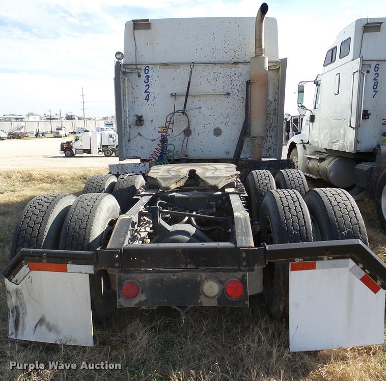 image for item DB2358 2007 International 9400i semi truck