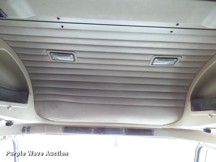 image for item DB2358 2007 International 9400i semi truck