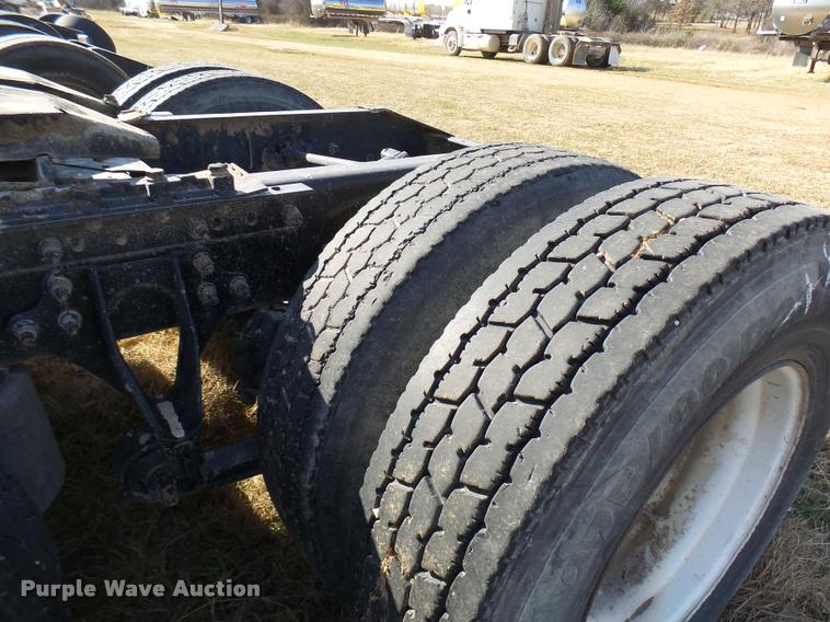 image for item DB2358 2007 International 9400i semi truck