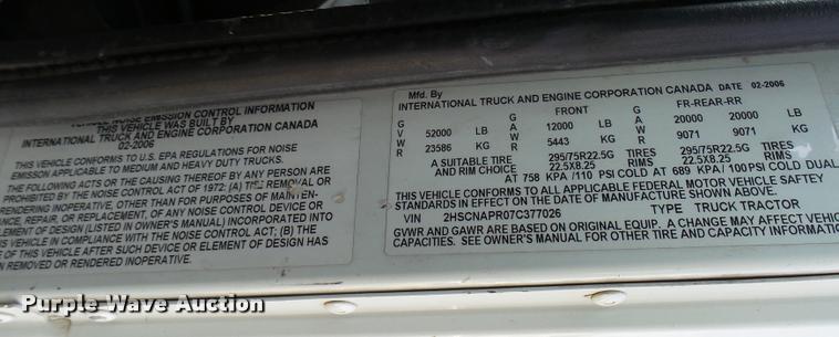 image for item DB2358 2007 International 9400i semi truck