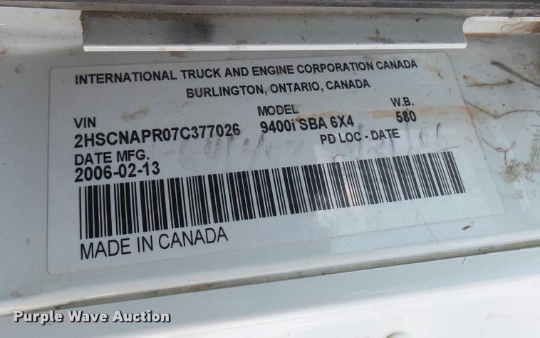 image for item DB2358 2007 International 9400i semi truck