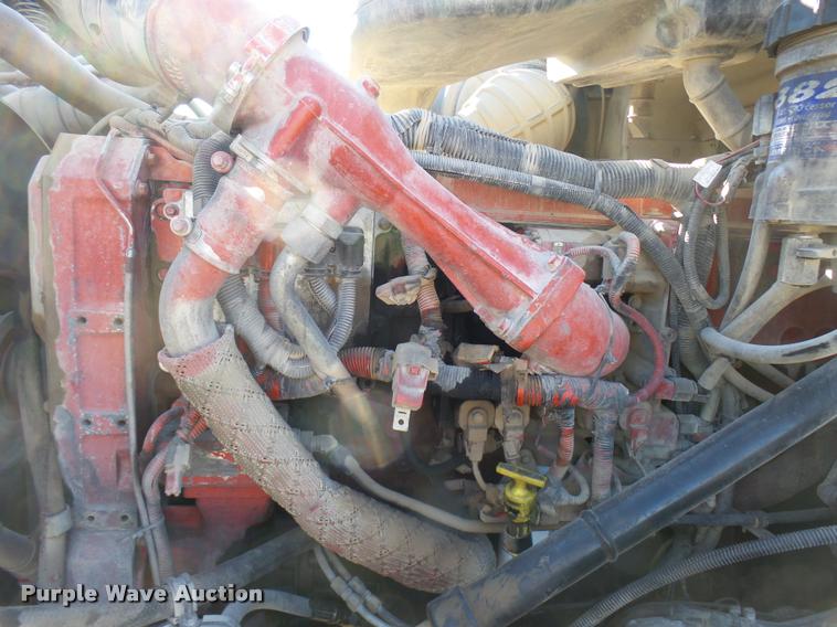 image for item DB2359 2007 International 9400i semi truck