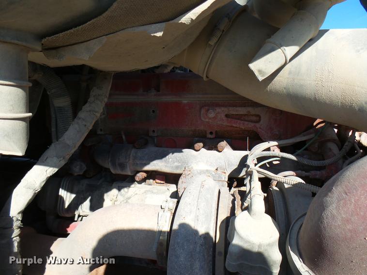 image for item DB2359 2007 International 9400i semi truck