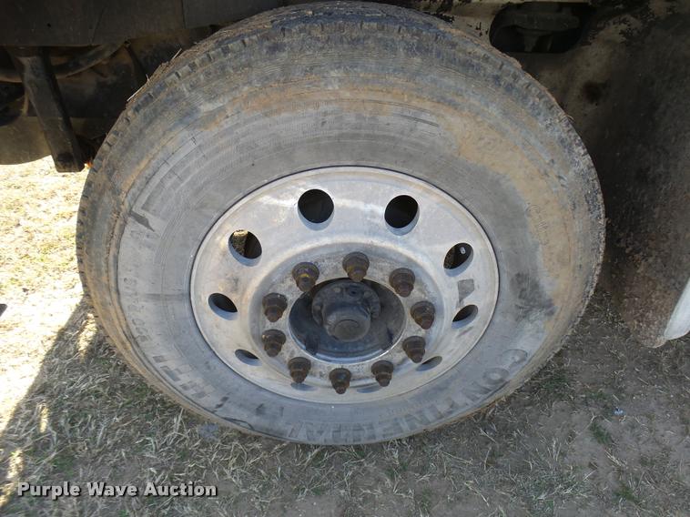 image for item DB2359 2007 International 9400i semi truck