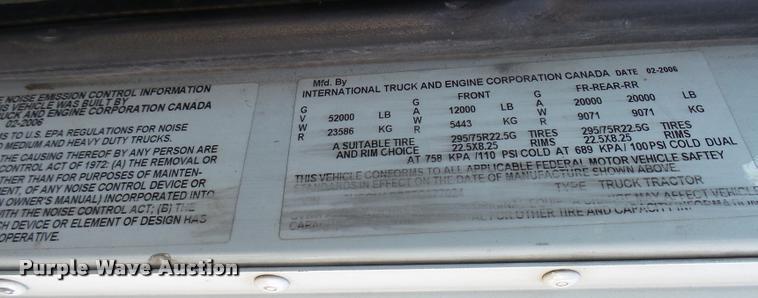 image for item DB2359 2007 International 9400i semi truck