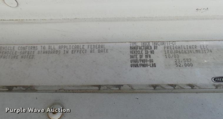 image for item DB2360 2004 Freightliner Columbia semi truck