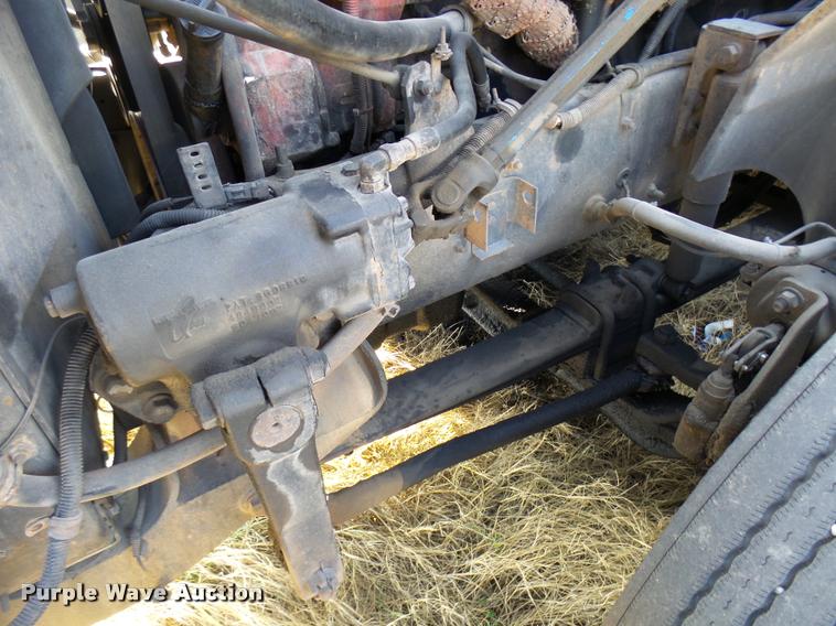 image for item DB2361 2006 International 9400i semi truck