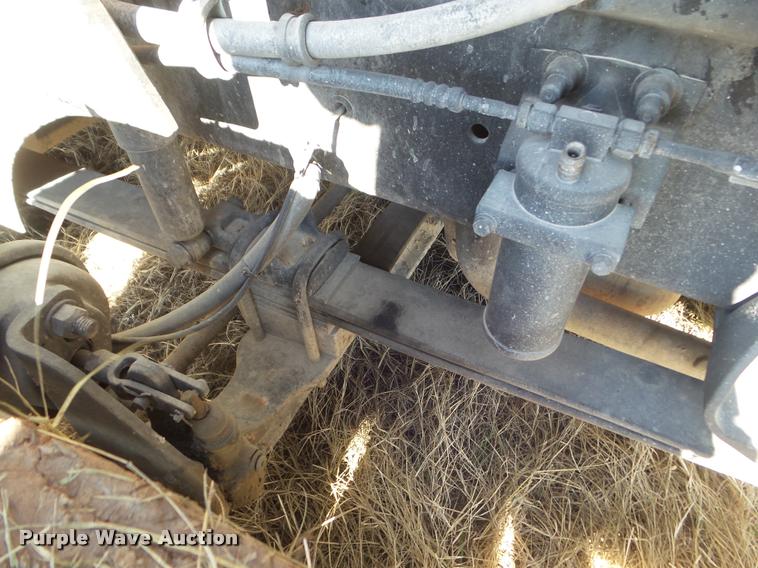 image for item DB2362 2007 International 9400i semi truck