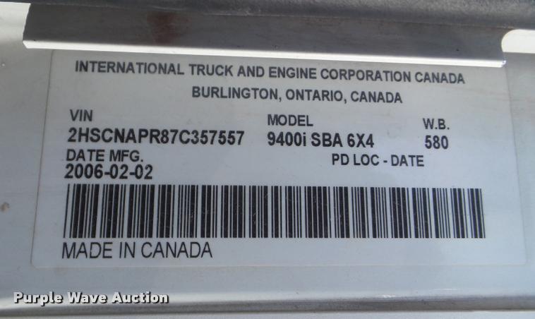 image for item DB2362 2007 International 9400i semi truck