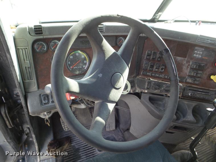 image for item DB2364 2003 Freightliner Century ST120 semi truck