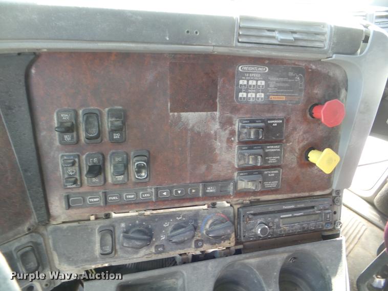 image for item DB2364 2003 Freightliner Century ST120 semi truck