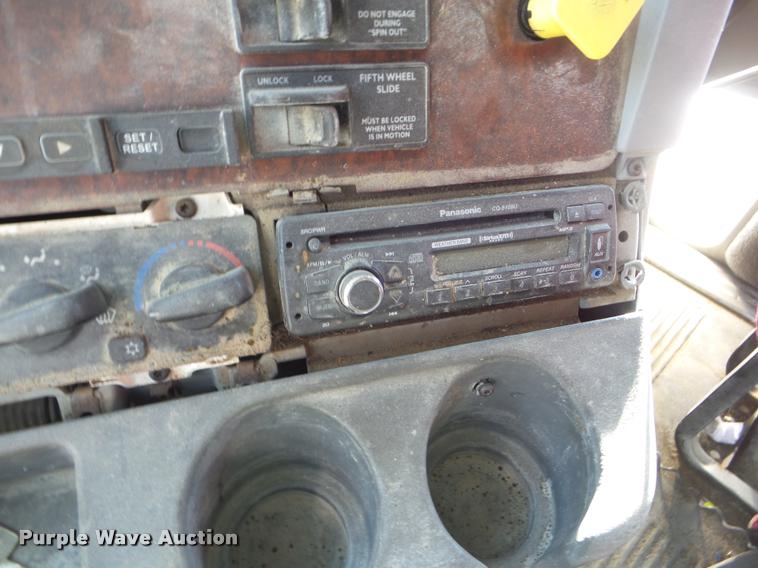 image for item DB2364 2003 Freightliner Century ST120 semi truck