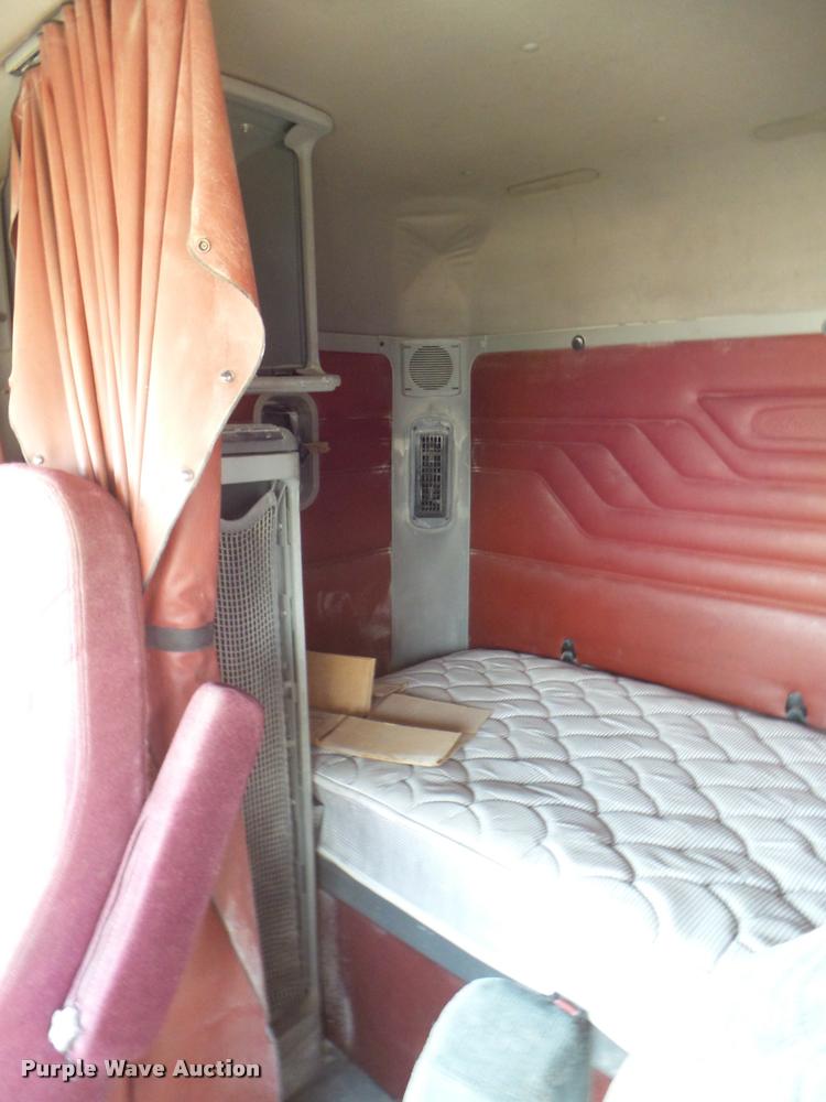 image for item DB2364 2003 Freightliner Century ST120 semi truck