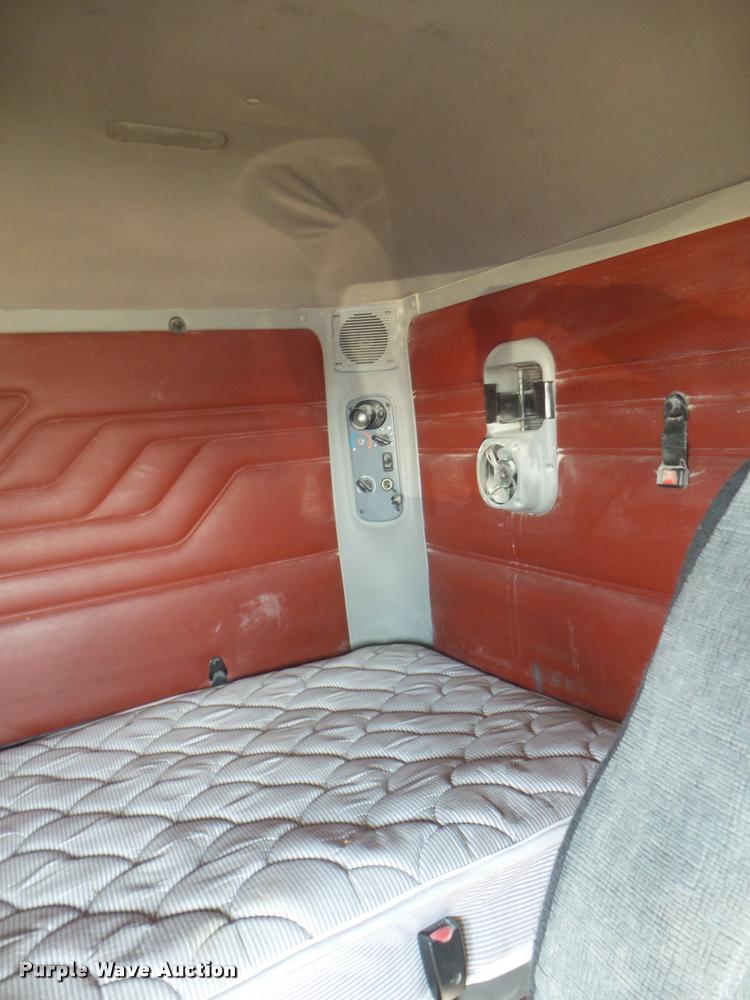 image for item DB2364 2003 Freightliner Century ST120 semi truck