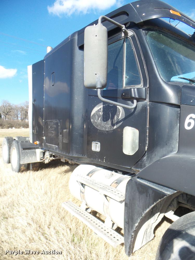 image for item DB2364 2003 Freightliner Century ST120 semi truck