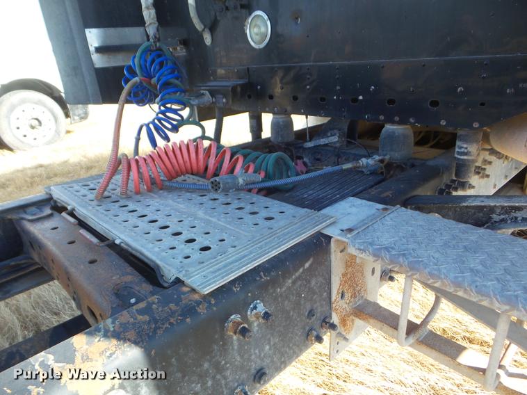 image for item DB2364 2003 Freightliner Century ST120 semi truck