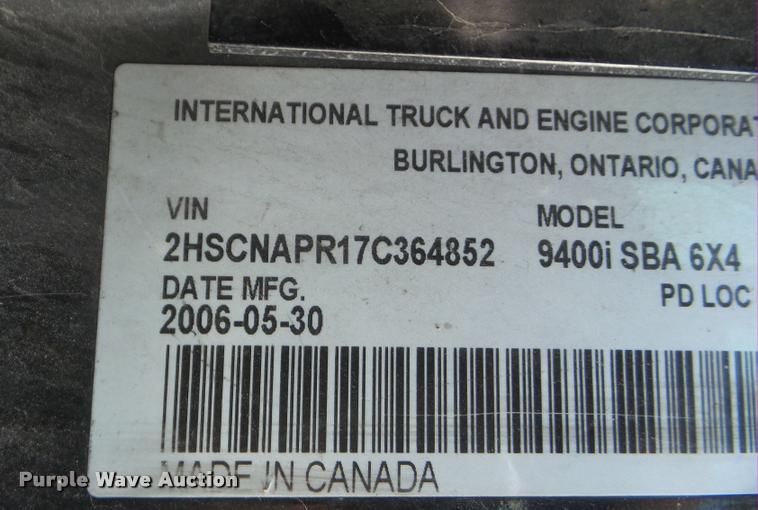 image for item DB2366 2007 International 9400i semi truck