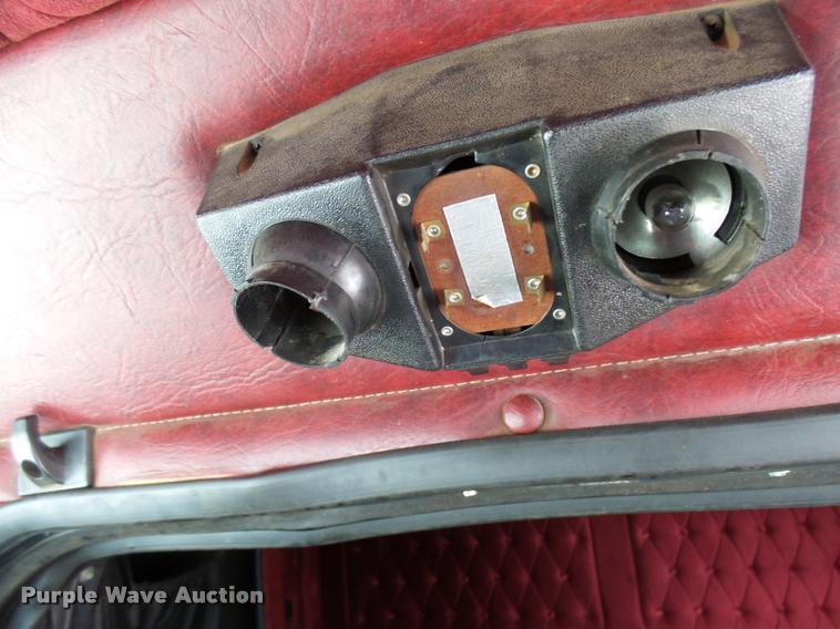 image for item DB2368 1996 Western Star 4964F semi truck