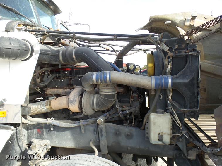 image for item DB2368 1996 Western Star 4964F semi truck