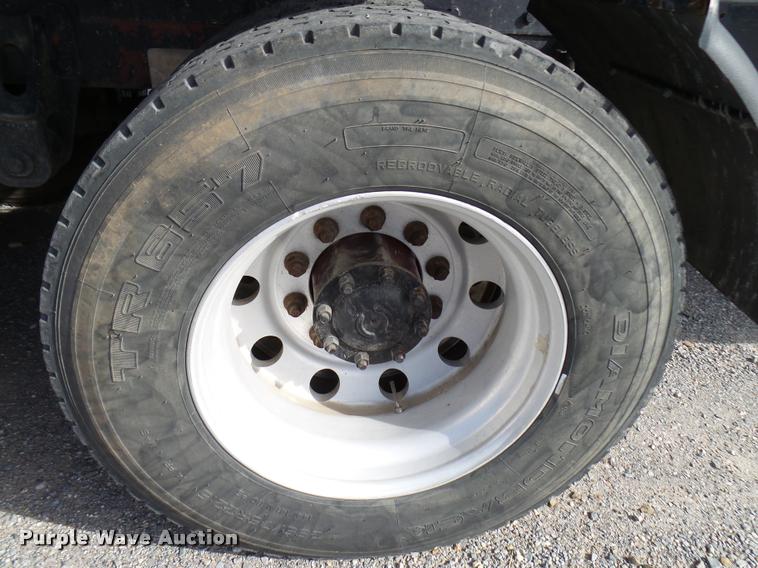 image for item DB2368 1996 Western Star 4964F semi truck