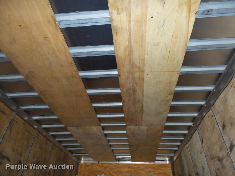 image for item DB2369 2004 Great Dane dry van trailer